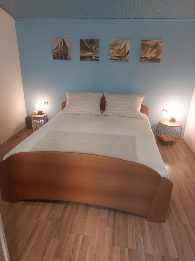 Apartment Tonci Rab Town Luaran gambar