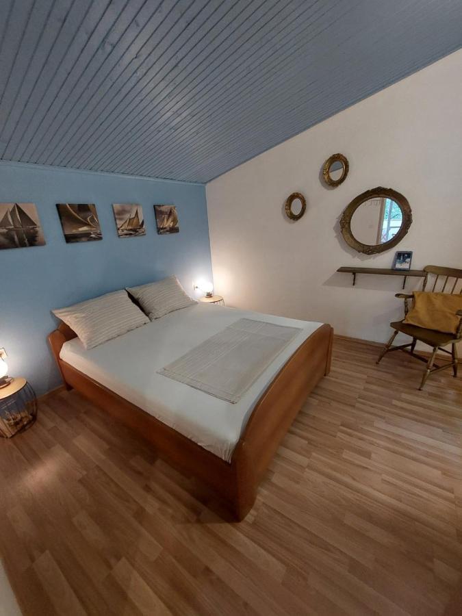 Apartment Tonci Rab Town Luaran gambar
